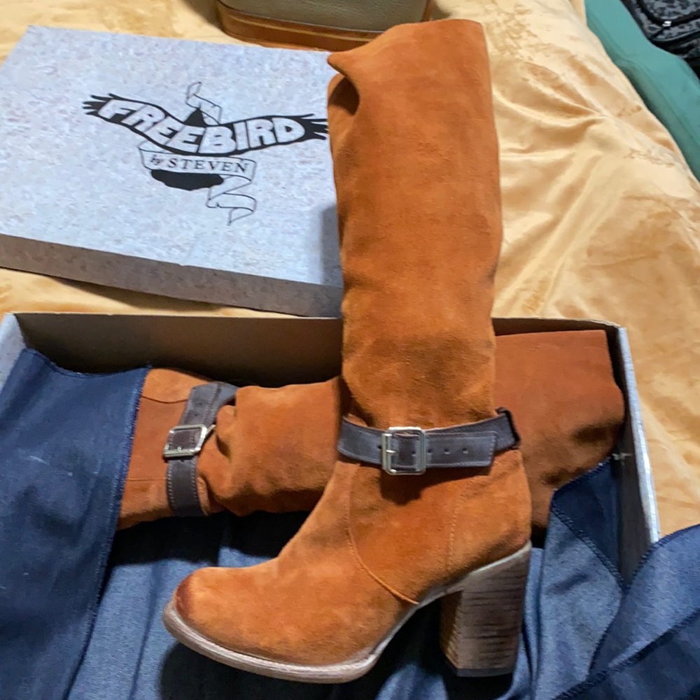 Freebird by Steven holland rust suede